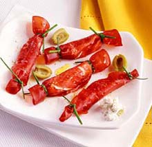 Рулетики из брезаолы с оливками Рулетики из брезаолы с оливками